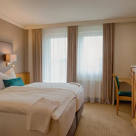 Hotel Landhaus Feckl-2